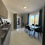 Qawra 2 Bed - Church Square - By Hostmt Apartamento *