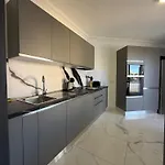 Qawra 2 Bed - Church Square - By Hostmt