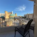Qawra 2 Bed - Church Square - By Hostmt Appartamento St. Paul's Bay