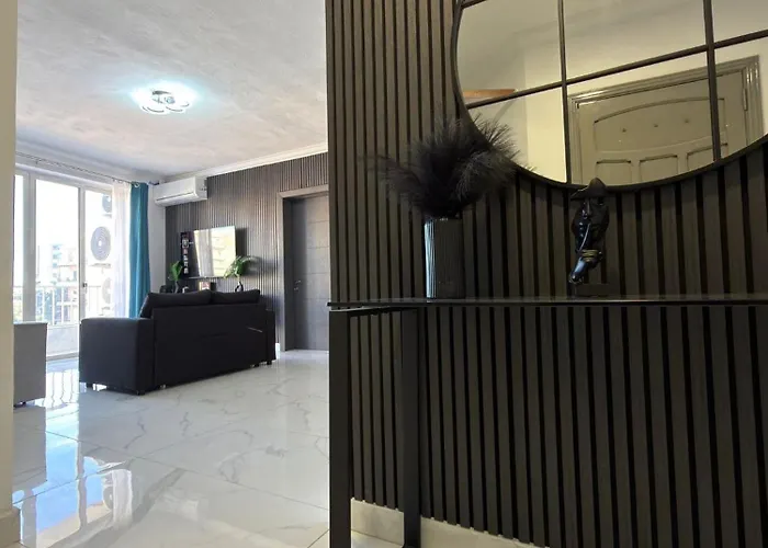 Qawra 2 Bed - Church Square - By Hostmt Apartament *