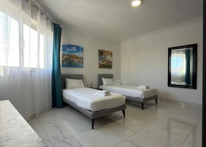 Qawra 2 Bed - Church Square - By Hostmt Apartment *